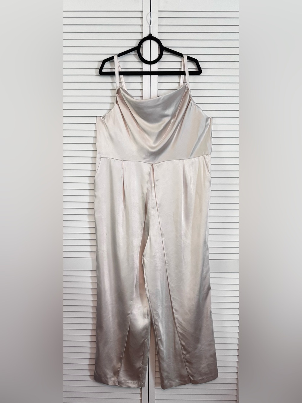 Skies Are Blue Women’s Satin Ivory Jumpsuit, Size: 1X, NWT